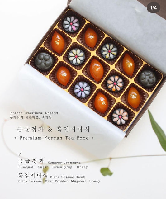 Kumquat Jeonggwa & Sesame Dasik